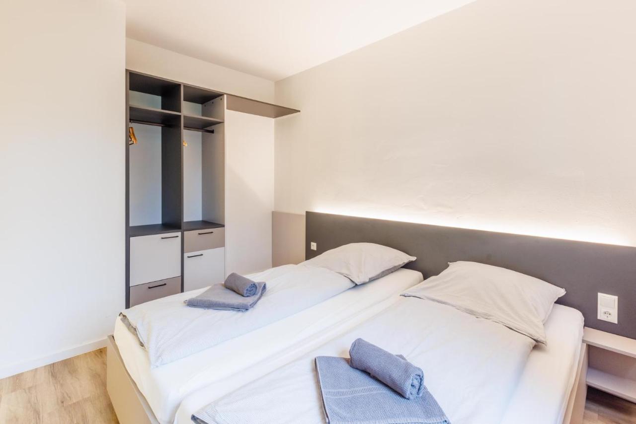 Glueck Auf Appartements Dueppelstrasse Oberhausen  Exterior foto